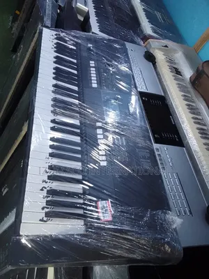 Yamaha PSR-E423 Keyboard With Pitch Bend – Powerful Sounds