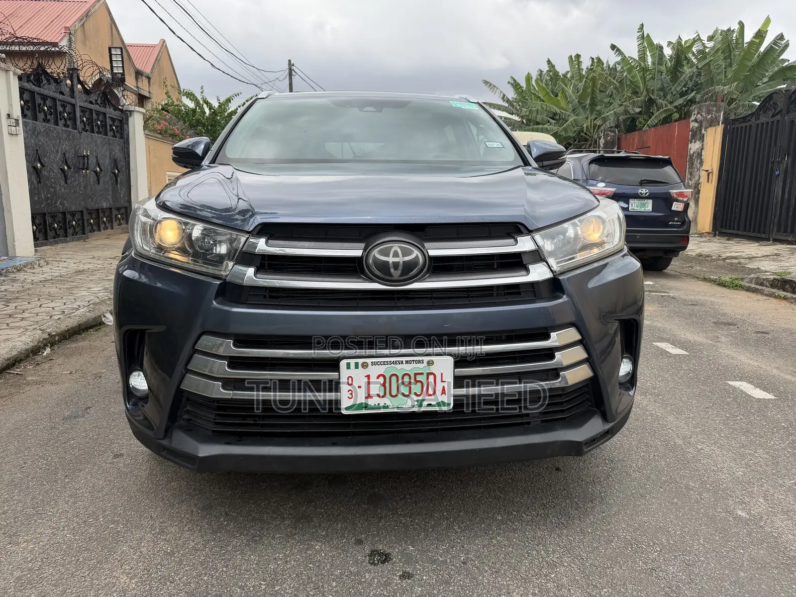 Toyota Highlander Limited Platinum 4x4 V6 (3.5L 6cyl 8A) 2018 Blue