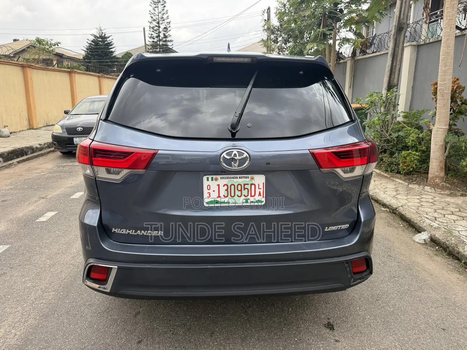 Toyota Highlander Limited Platinum 4x4 V6 (3.5L 6cyl 8A) 2018 Blue