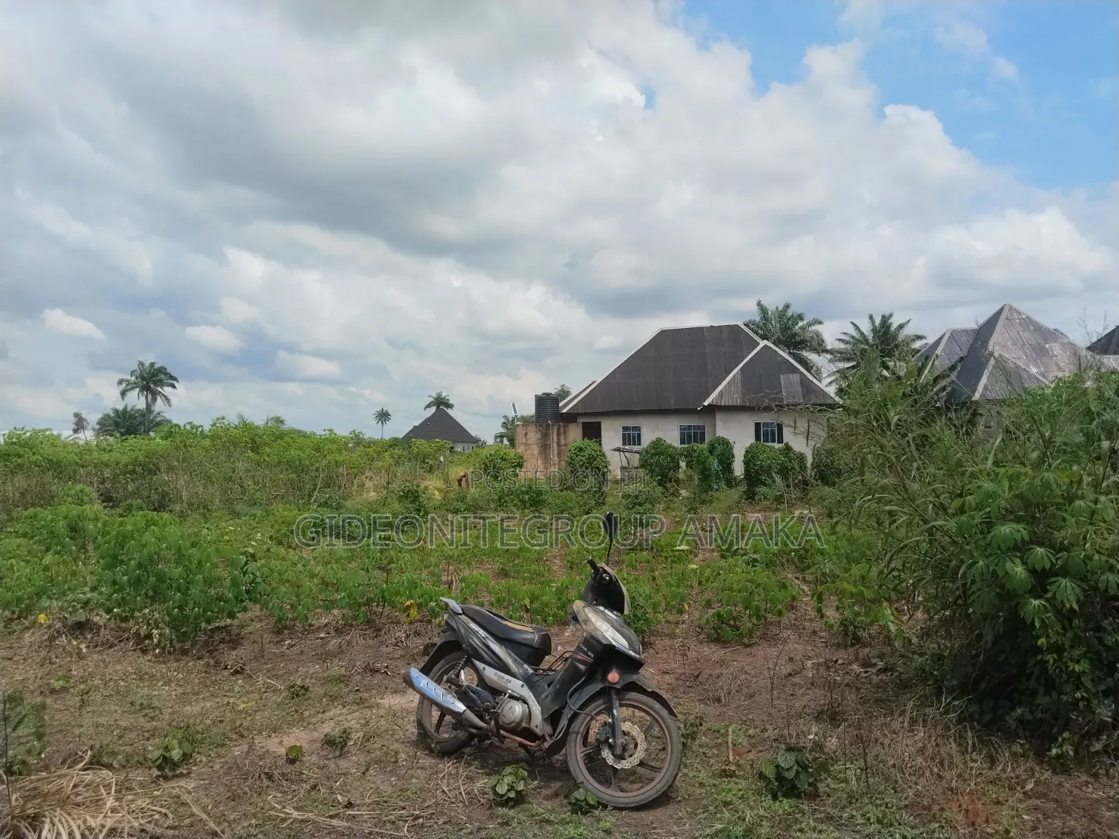 2bdrm Bungalow in Nut Extension, Ethiope East for sale