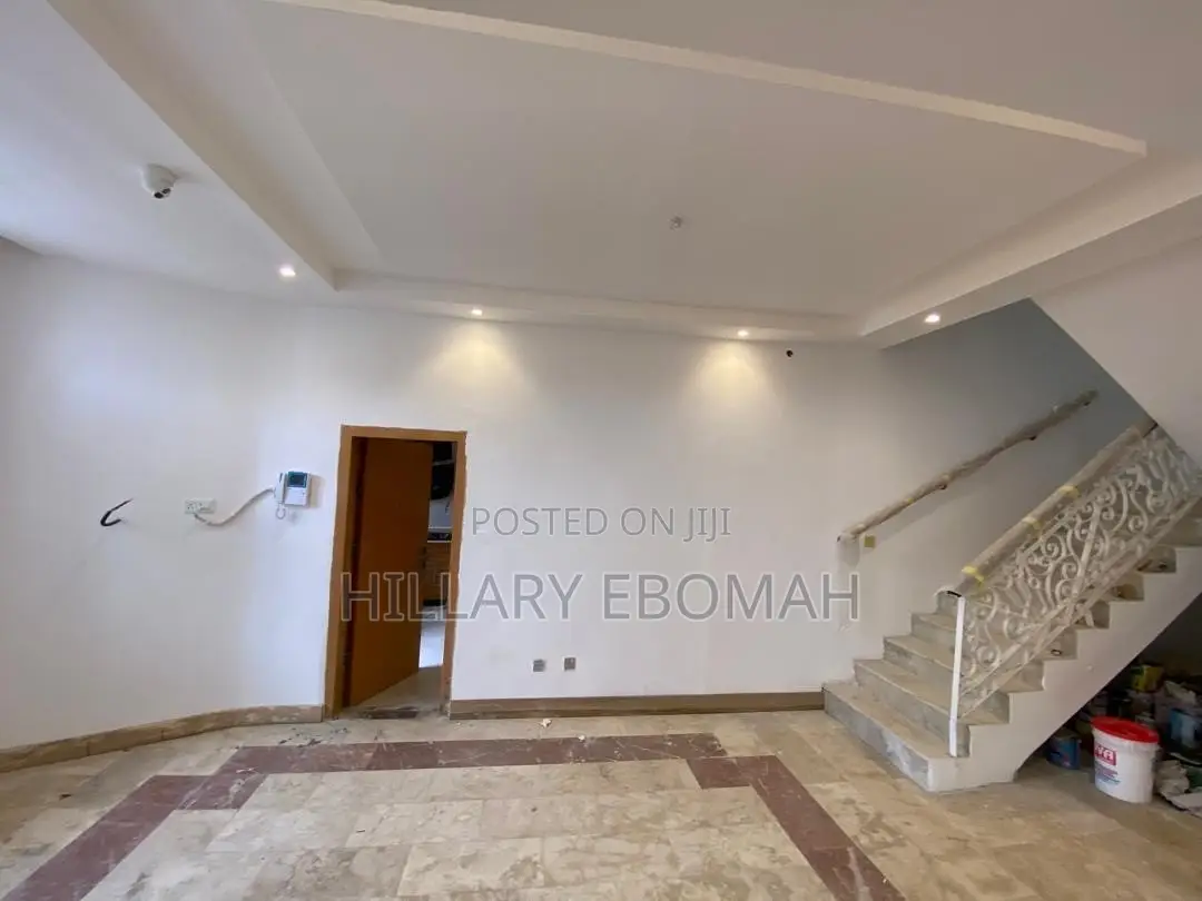 4bdrm Maisonette in Parkview Estate for rent