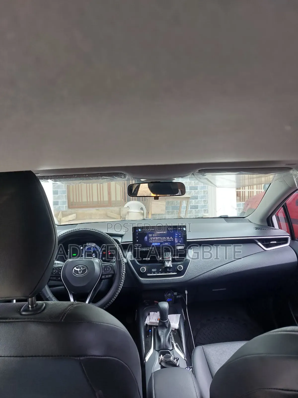 Toyota Corolla 2025 White
