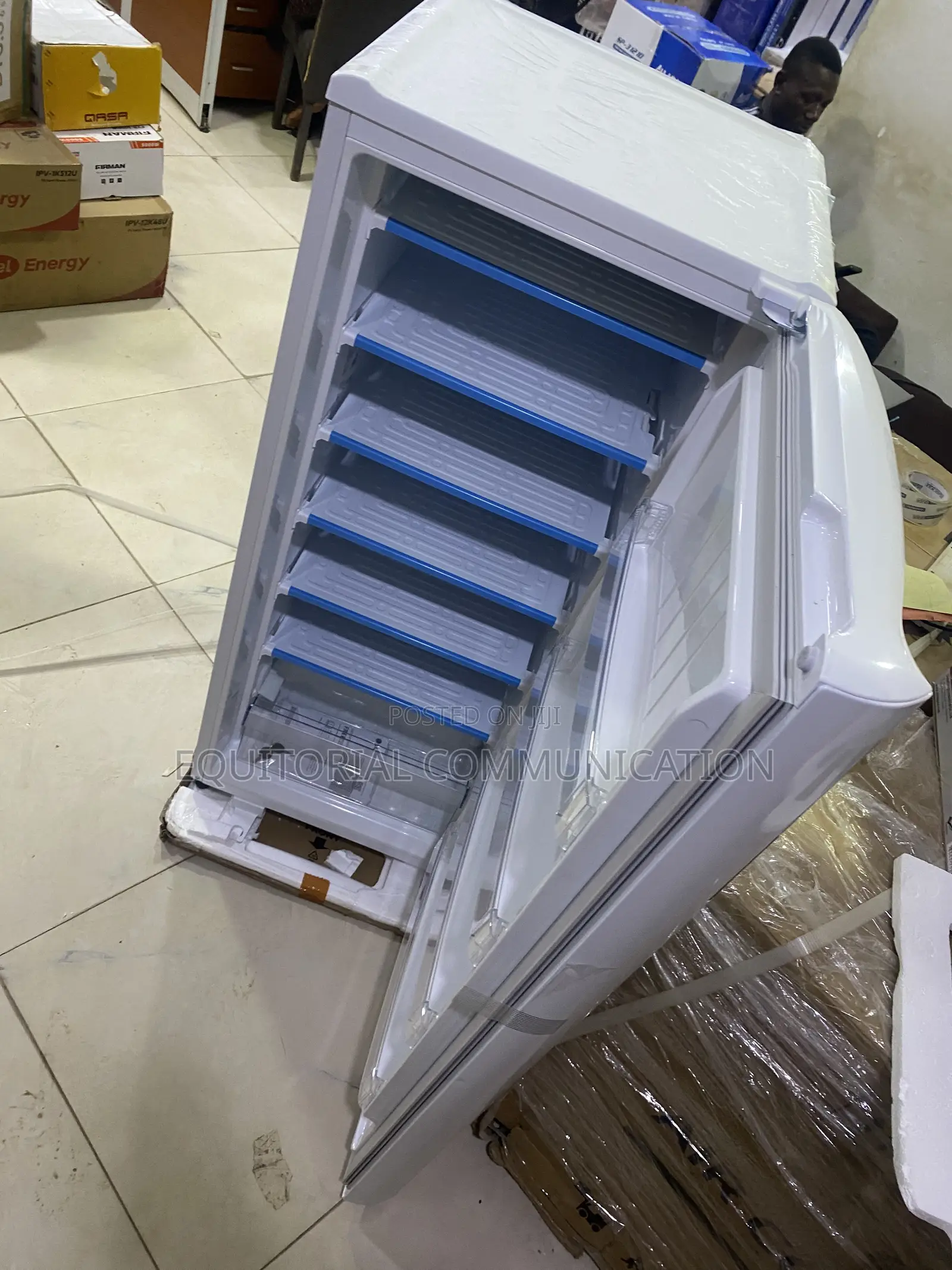 LG GN-304SQBR Household Upright Freezer 168L