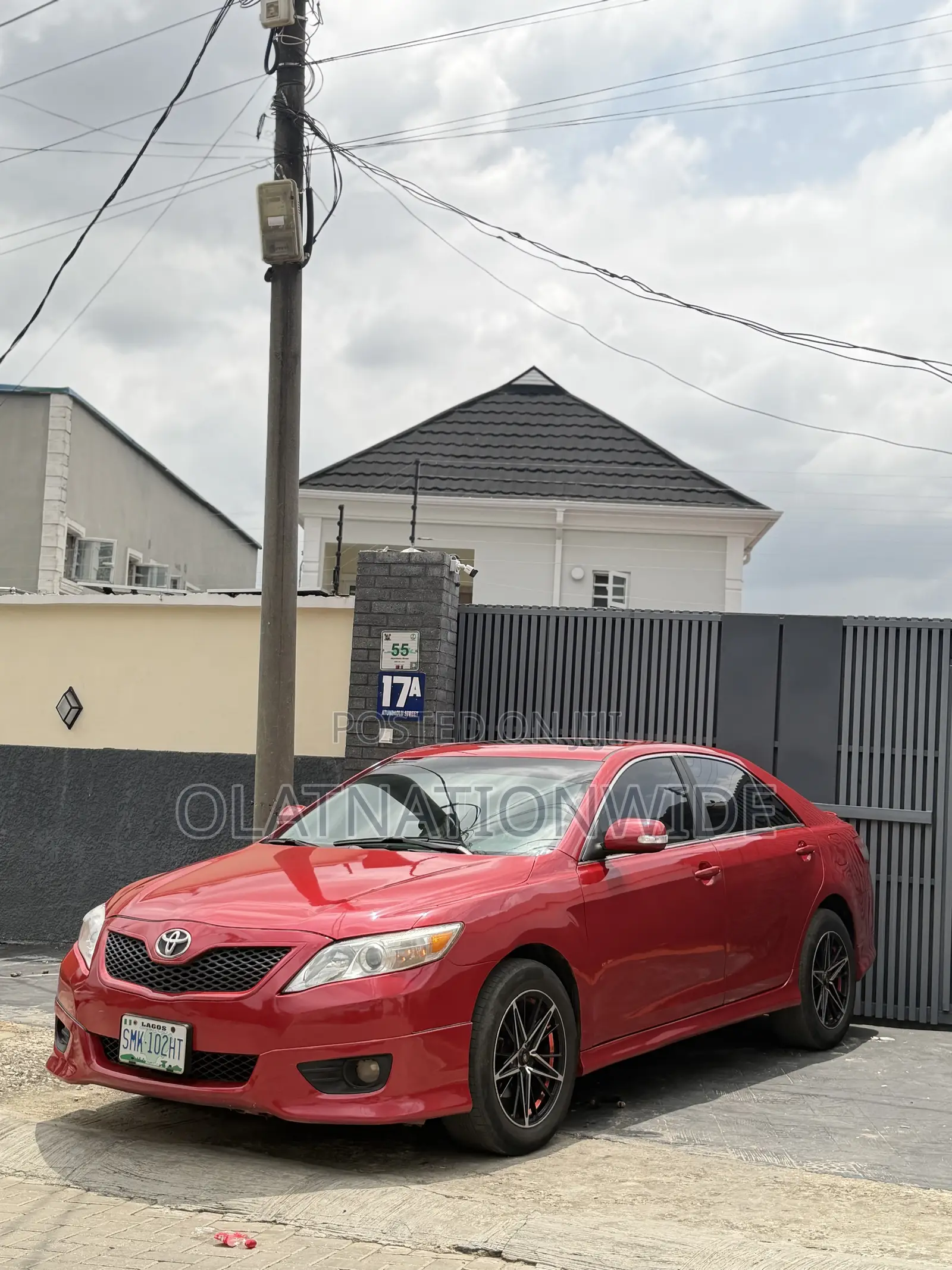 Toyota Camry SE V6 4dr Sedan (3.5L 6cyl 6A) 2011 Red