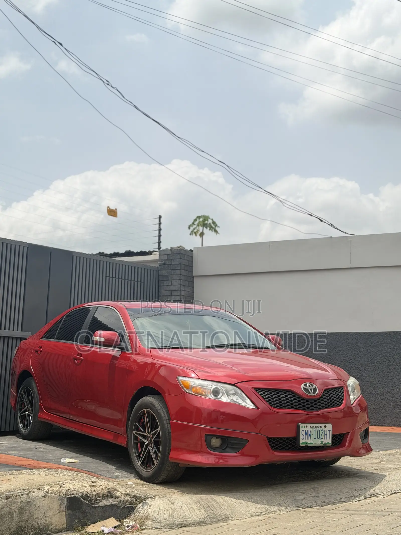Toyota Camry SE V6 4dr Sedan (3.5L 6cyl 6A) 2011 Red