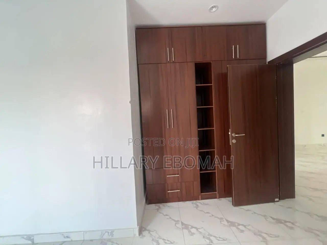 3bdrm Maisonette in Agungi Lekki for sale