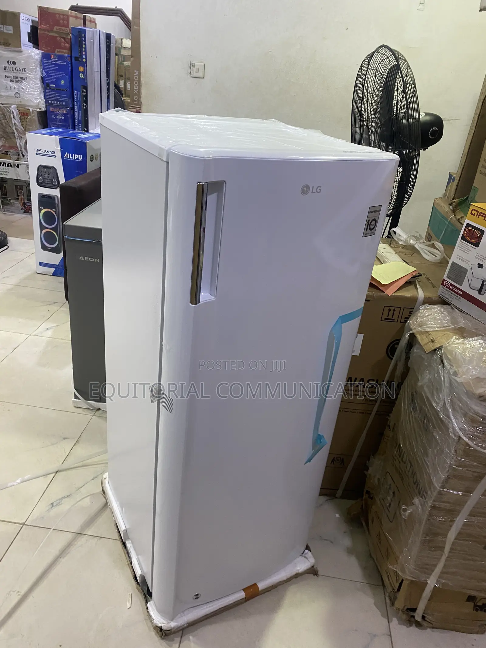 LG GN-304SQBR Compact Standing Freezer 168L