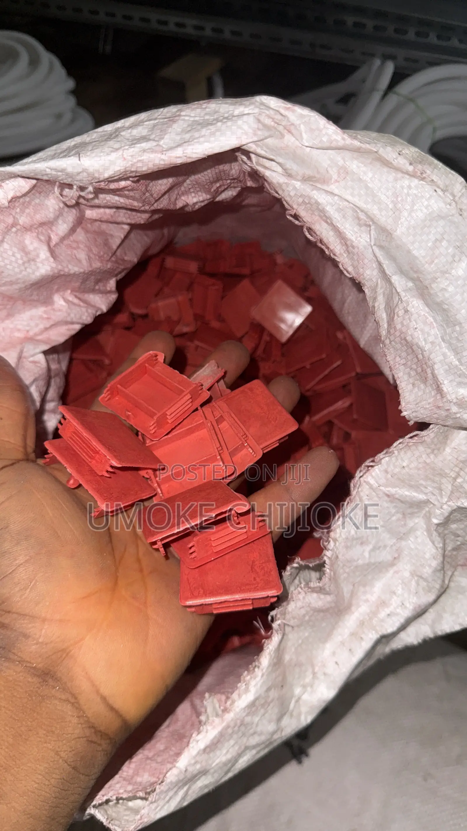 41x21 Unistrut Channel End Caps – Plastic Strut Covers