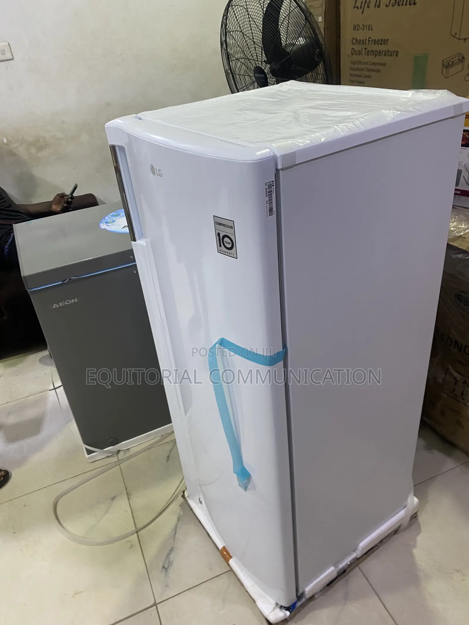LG Upright Freezer GN-304SQBR With 168L Capacity