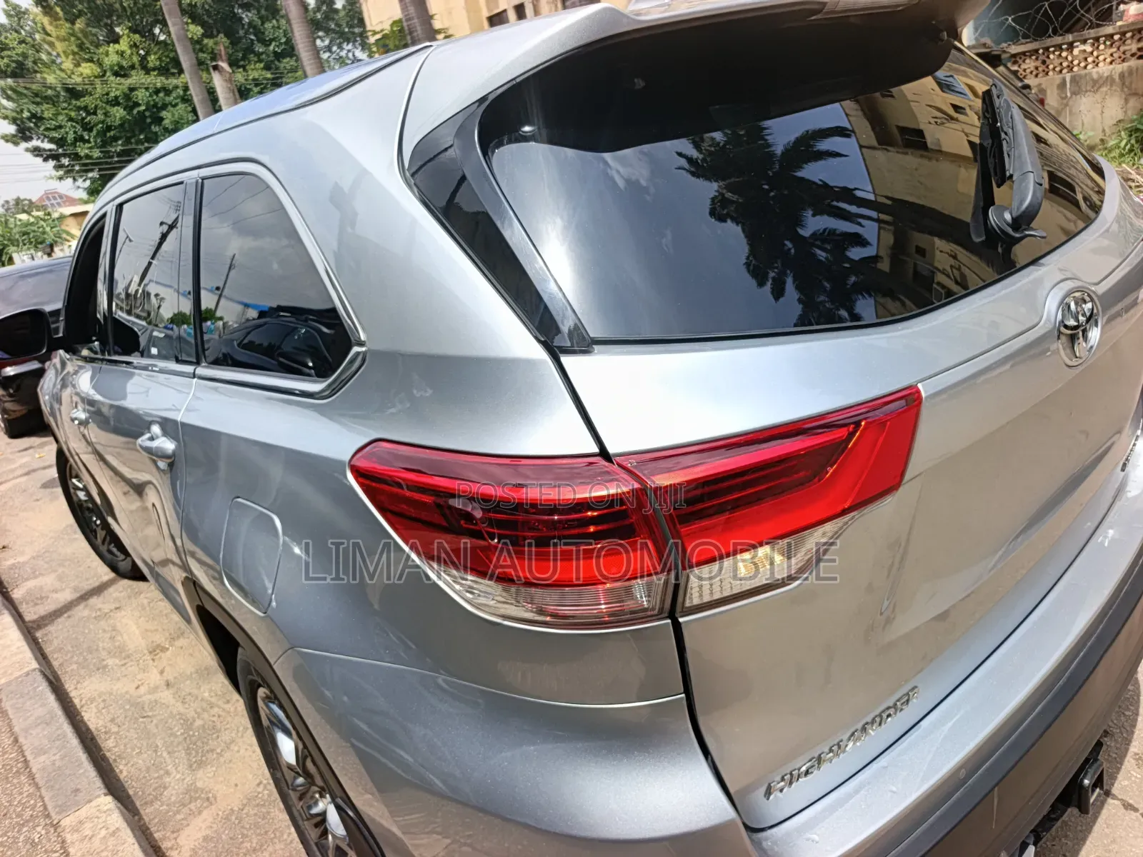 Toyota Highlander Limited Platinum 4x2 V6 (3.5L 6cyl 8A) 2017 Silver