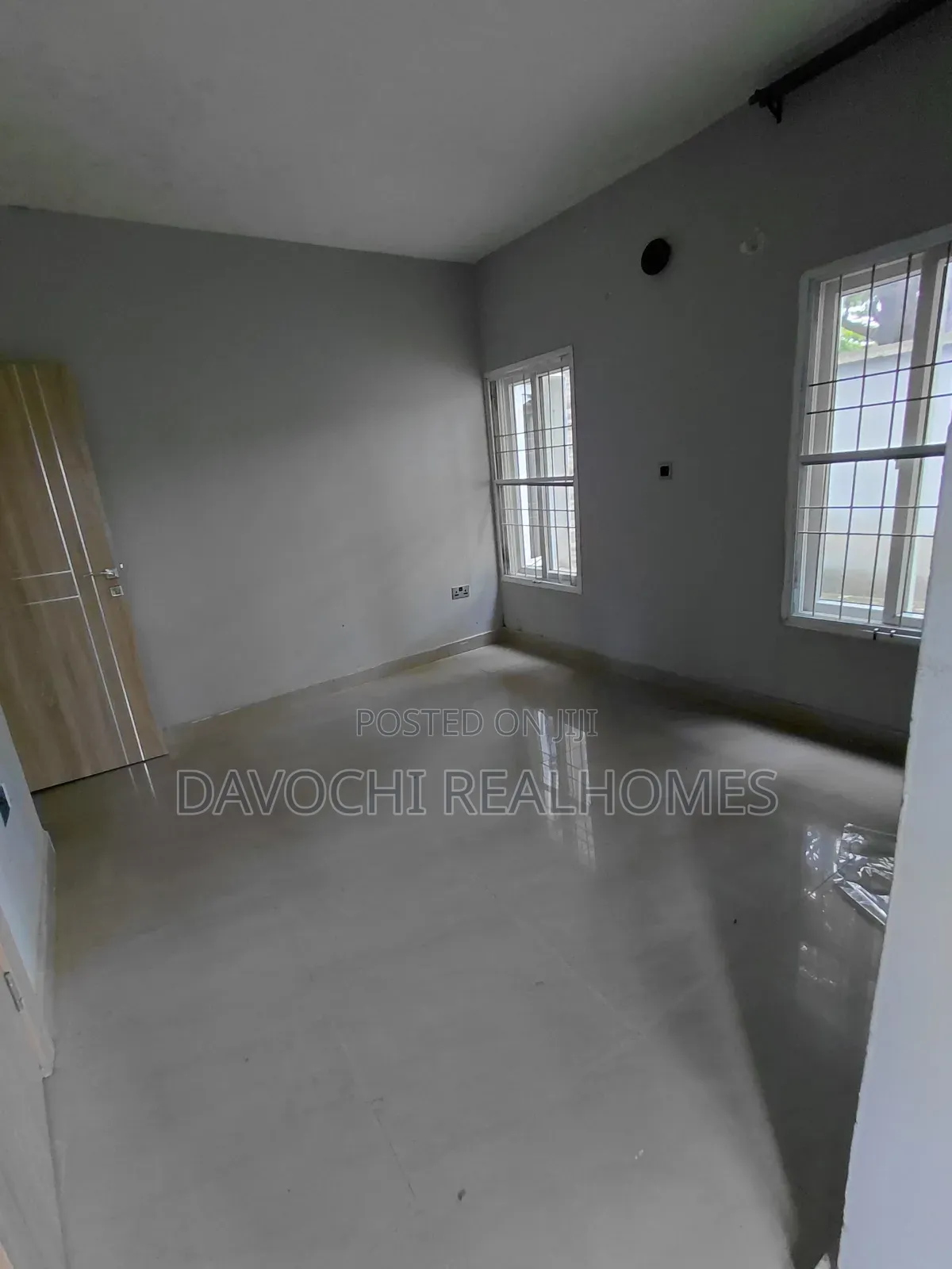 3bdrm Apartment in Royal Garden, VGC / Ajah for rent