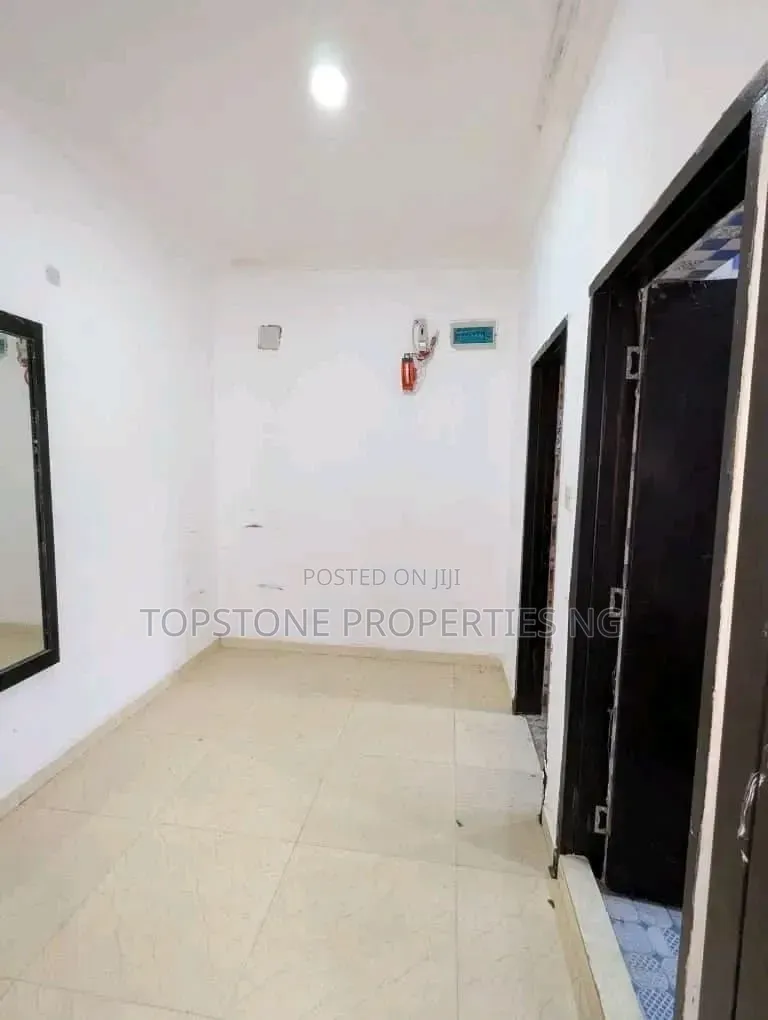 Mini Flat in Topstone Properties, Uyo for rent