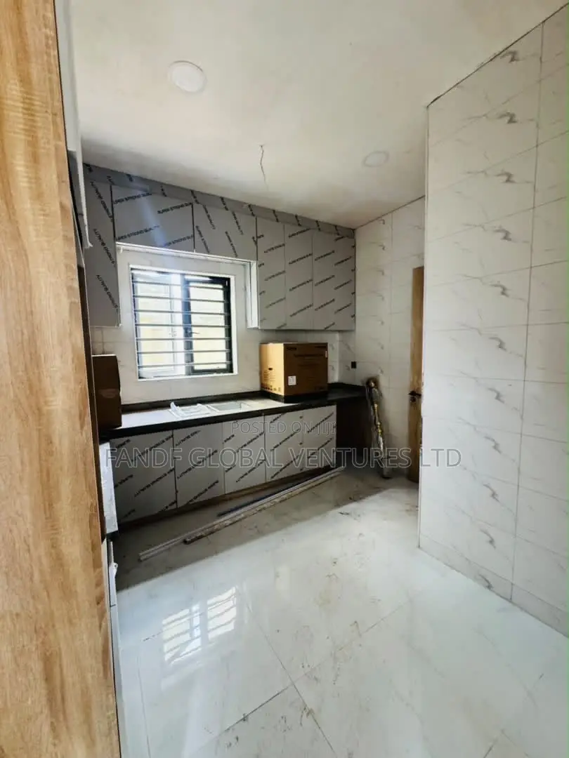4bdrm Duplex in Fagba for sale