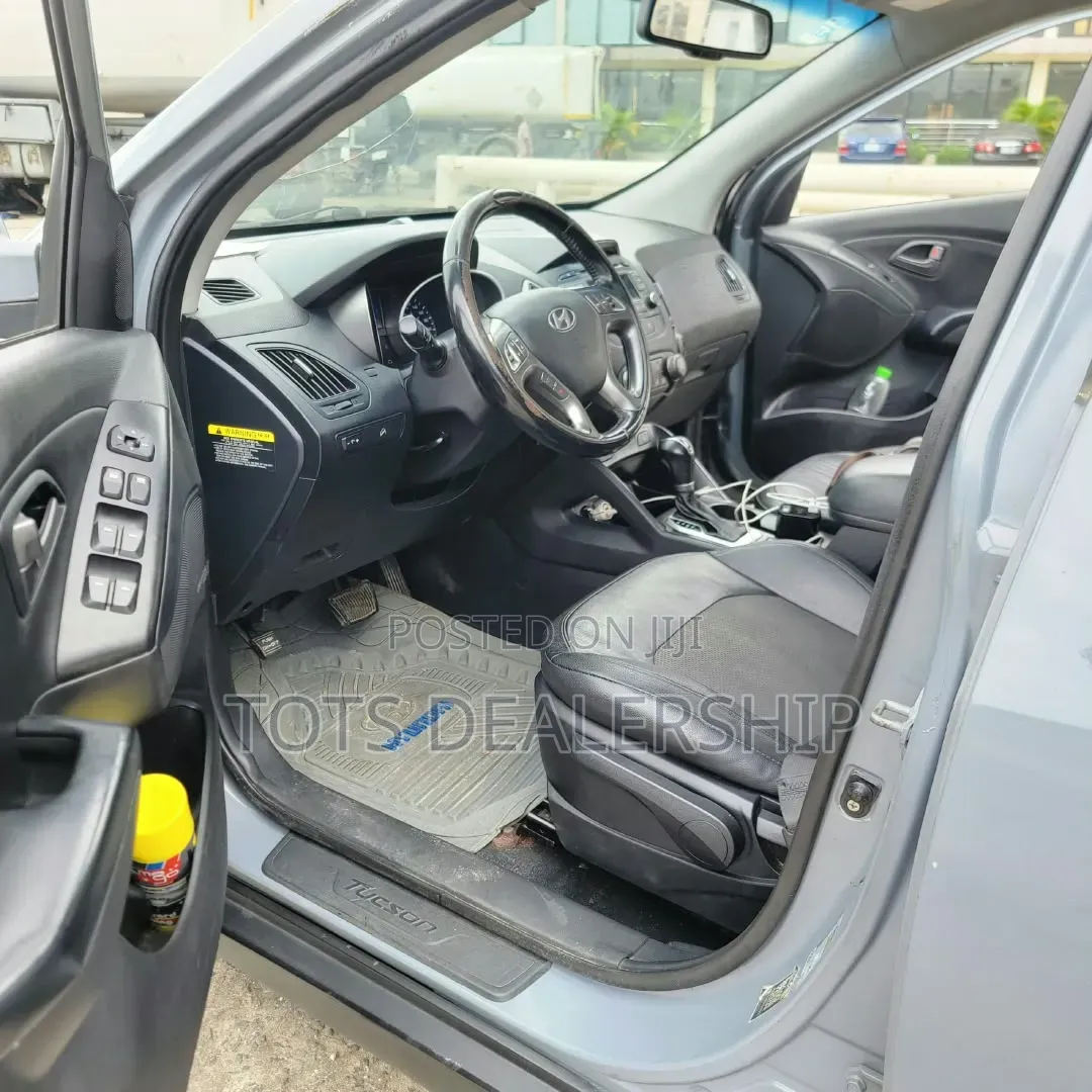 Hyundai Tucson Limited AWD 2015 Blue