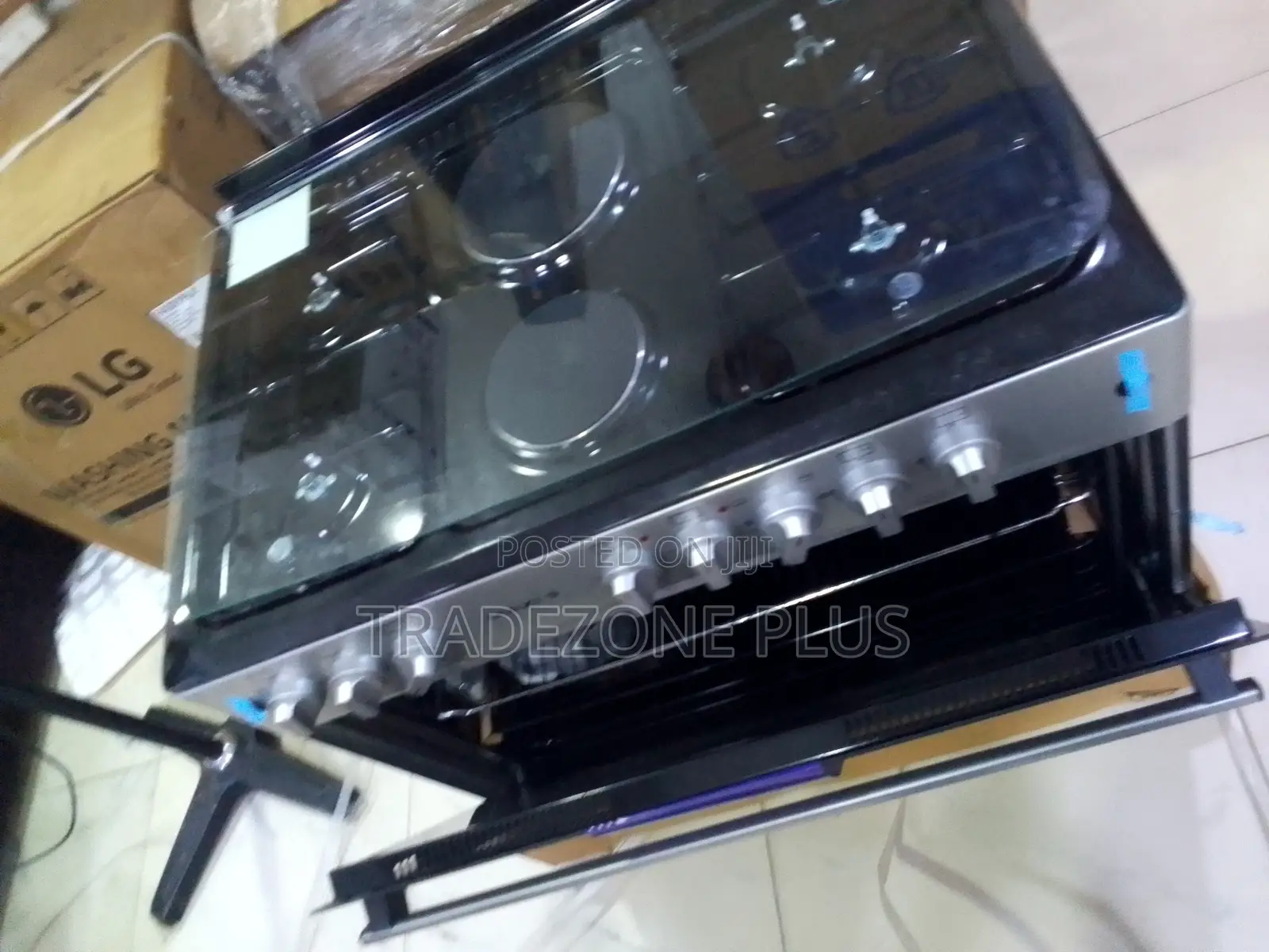 Maxi 6090 Gas Cooker With Hot Plate – Value for Money