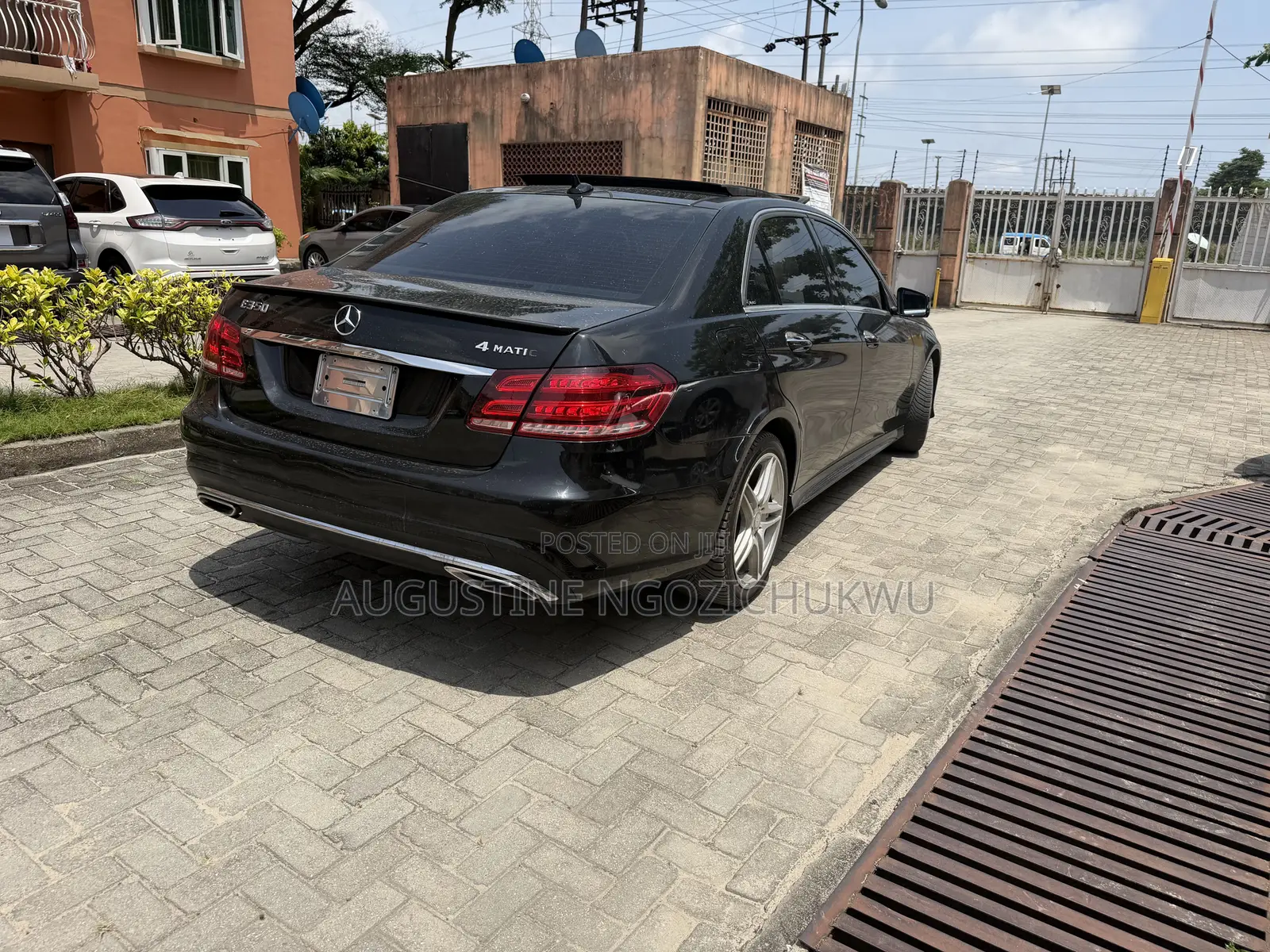 Mercedes-Benz E350 Base 4Matic Sedan AWD (3.5L 6cyl 7A) 2014 Black