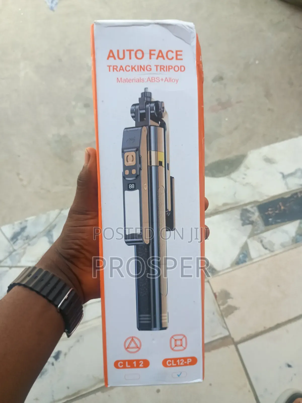 CL 12 Auto Face Tracking Tripod