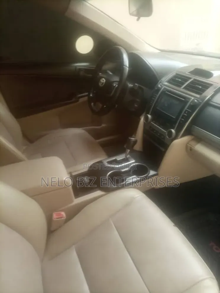 Toyota Camry 2013 Red
