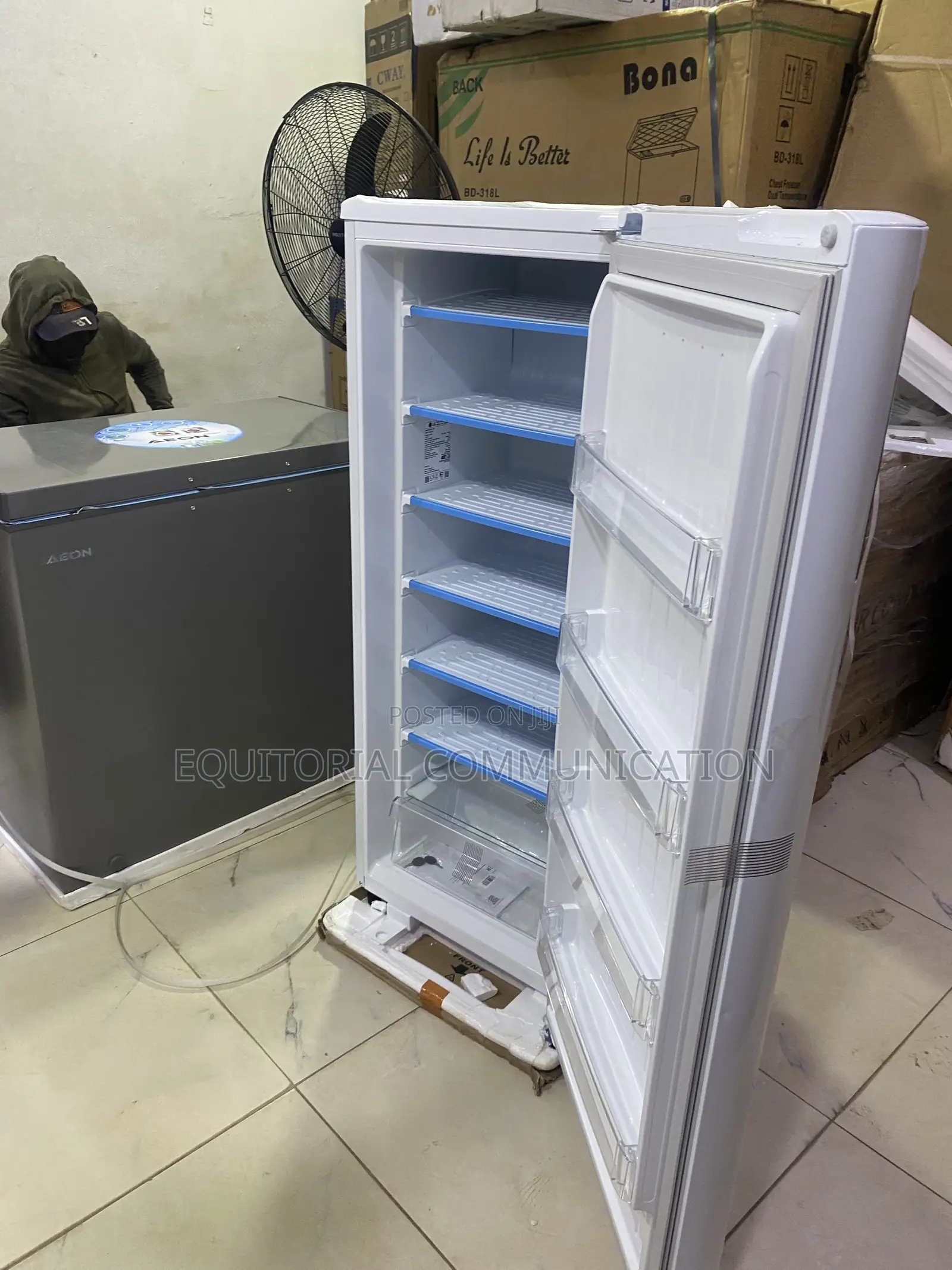 LG GN-304SQBR Freezer for Meat and Fish Storage