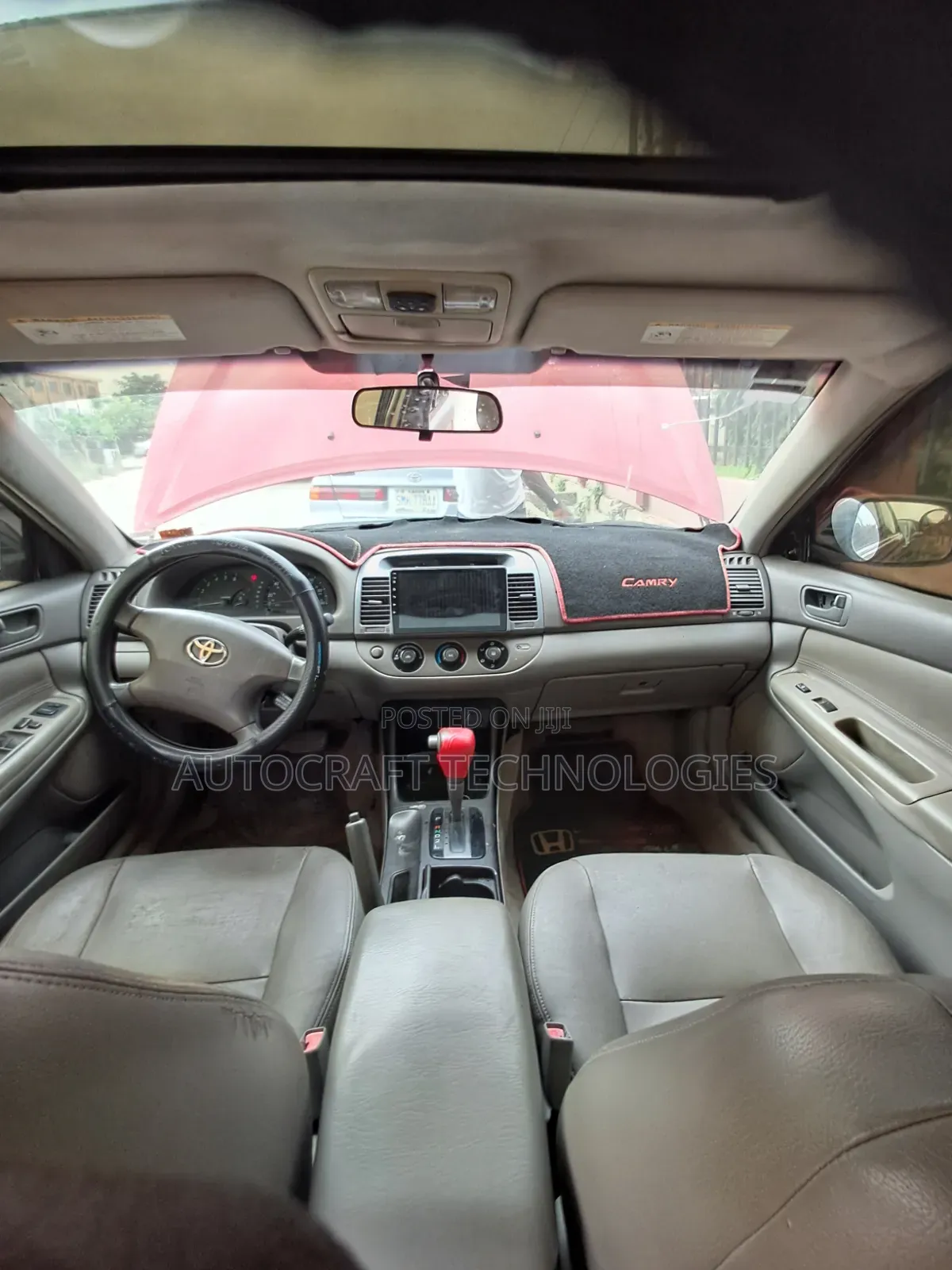 Toyota Camry 2024