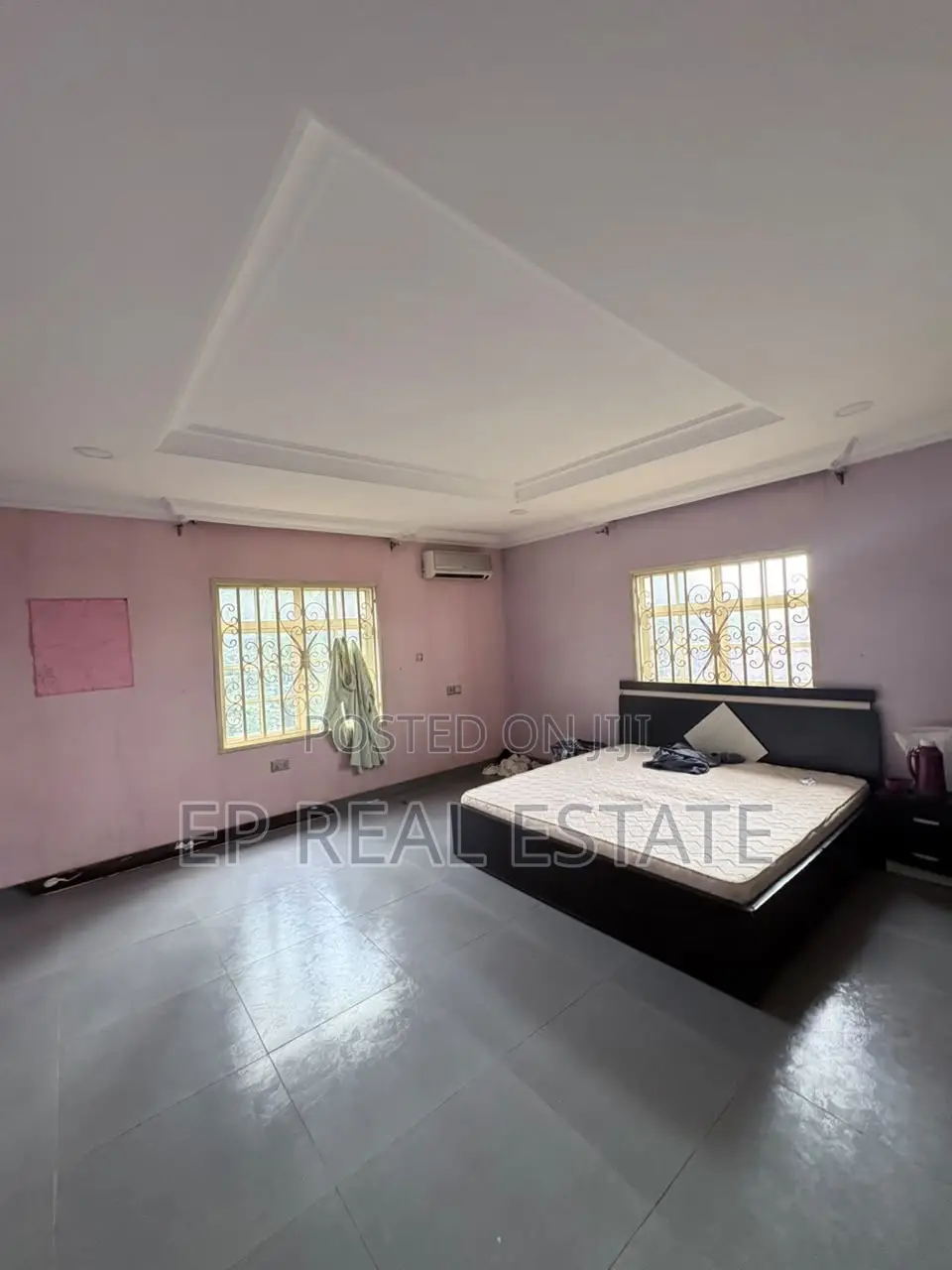 4bdrm Duplex in Apo District for sale