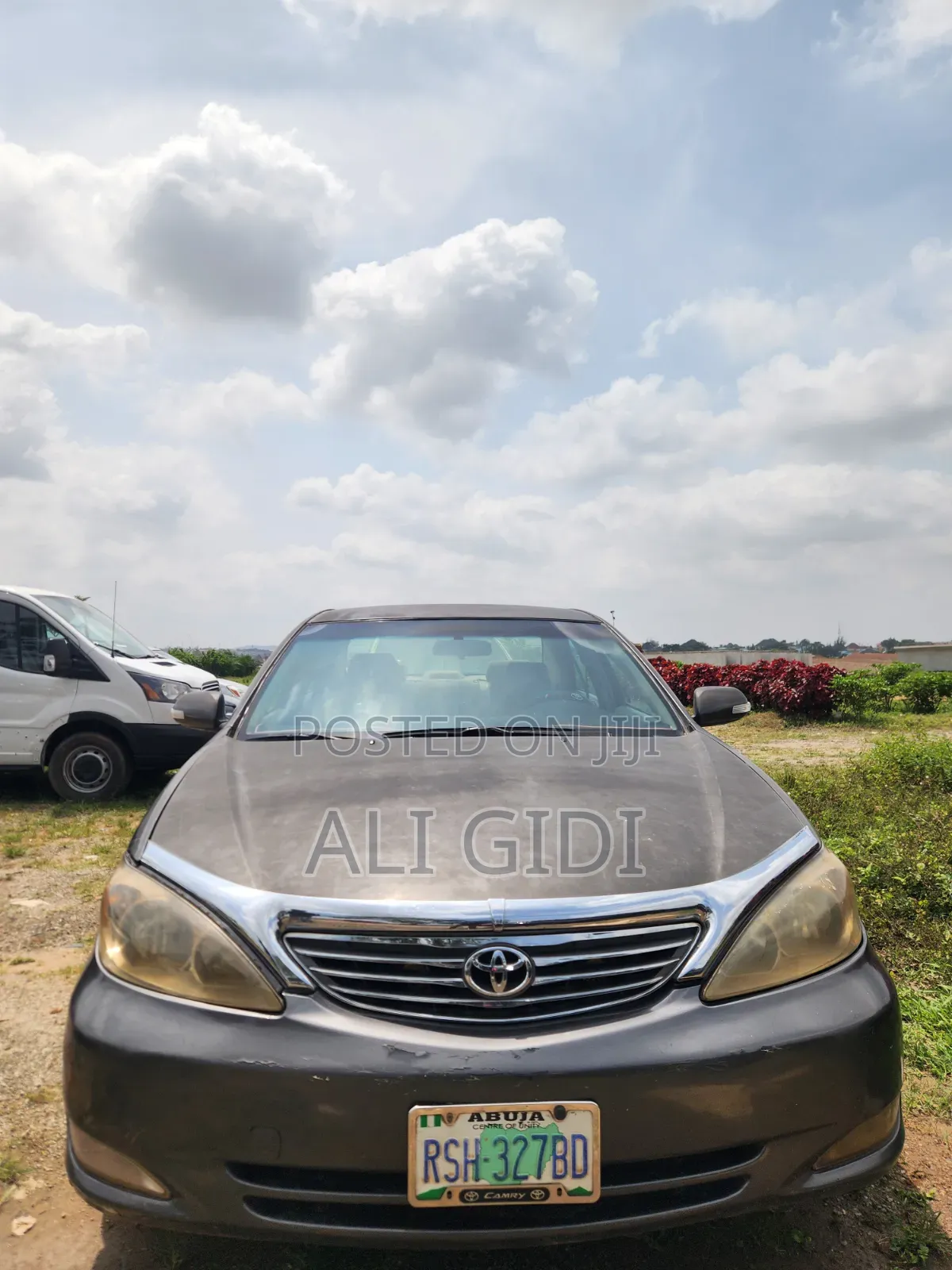 Toyota Camry LE 4dr Sedan (2.4L 4cyl 5M) 2003 Gray