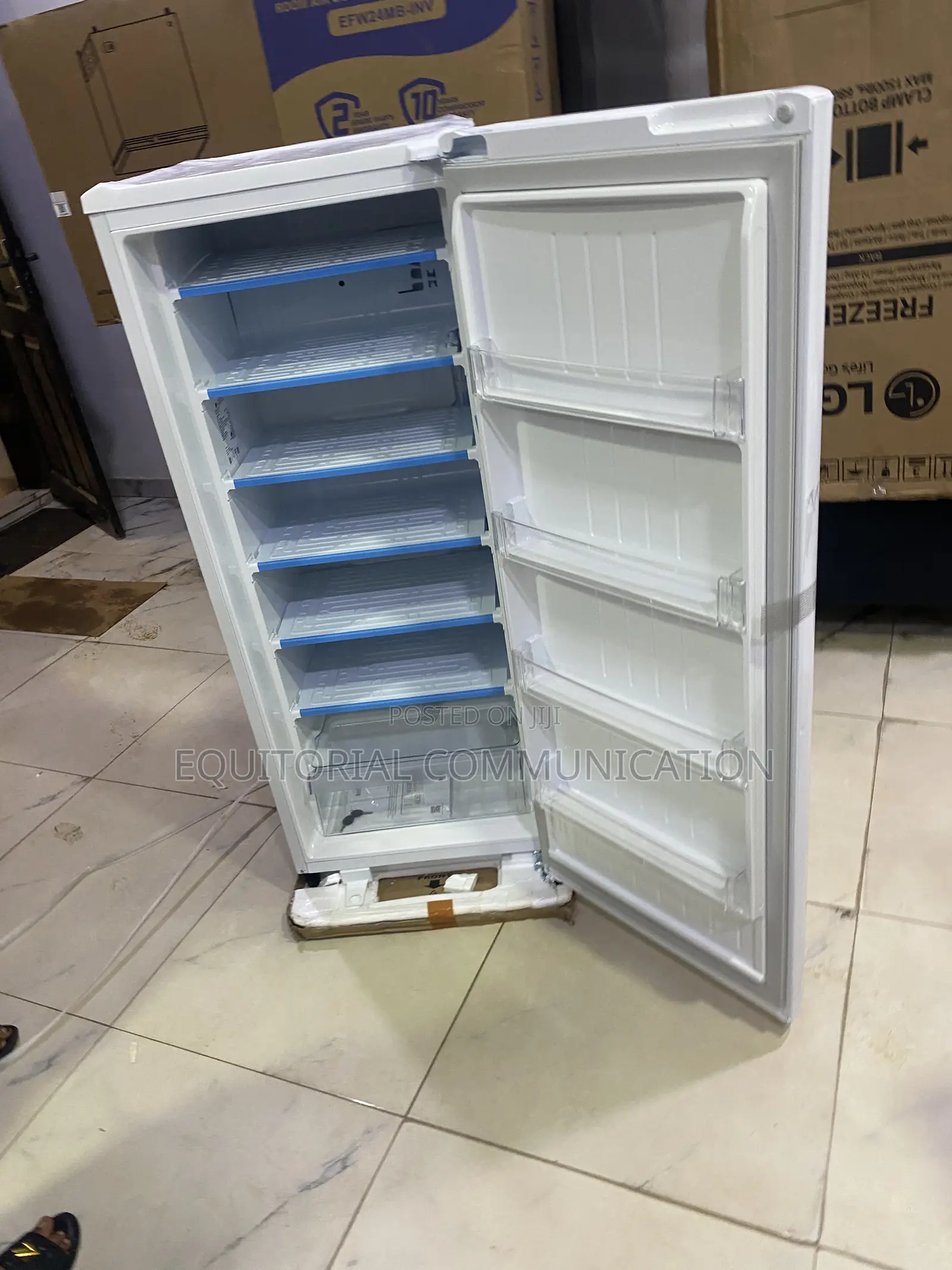LG GN-304SQBR 168L Vertical Food Storage Freezer
