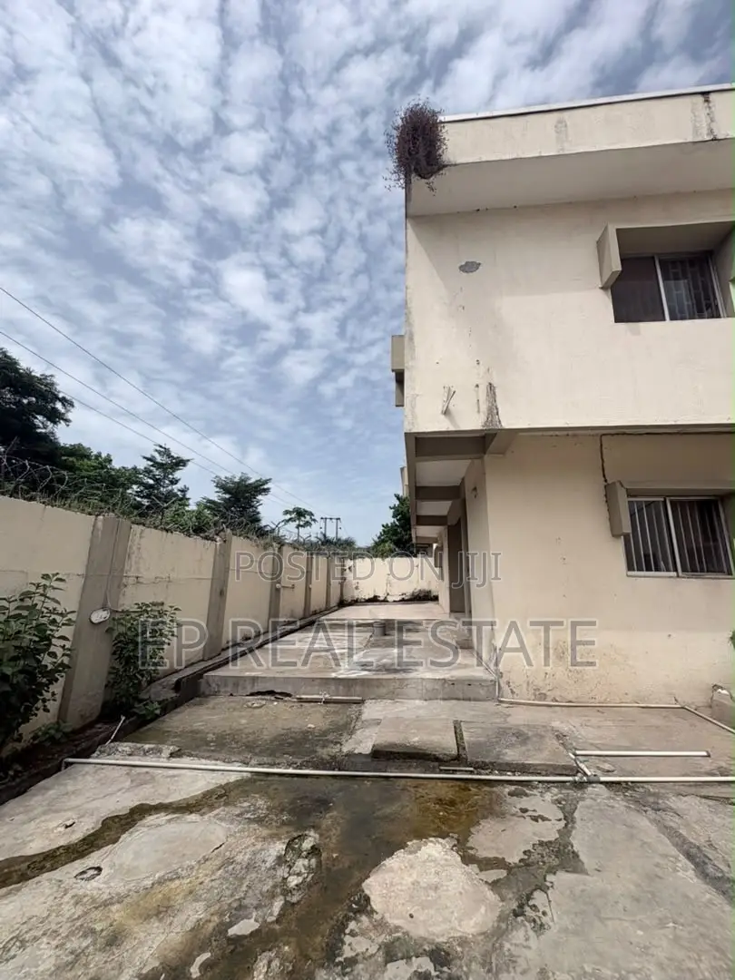5bdrm Duplex in Maitama for rent