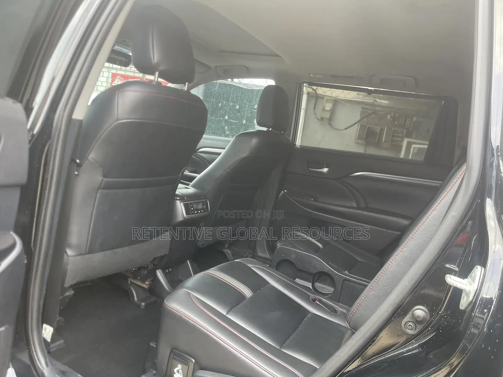 Toyota Highlander SE 2019 Black