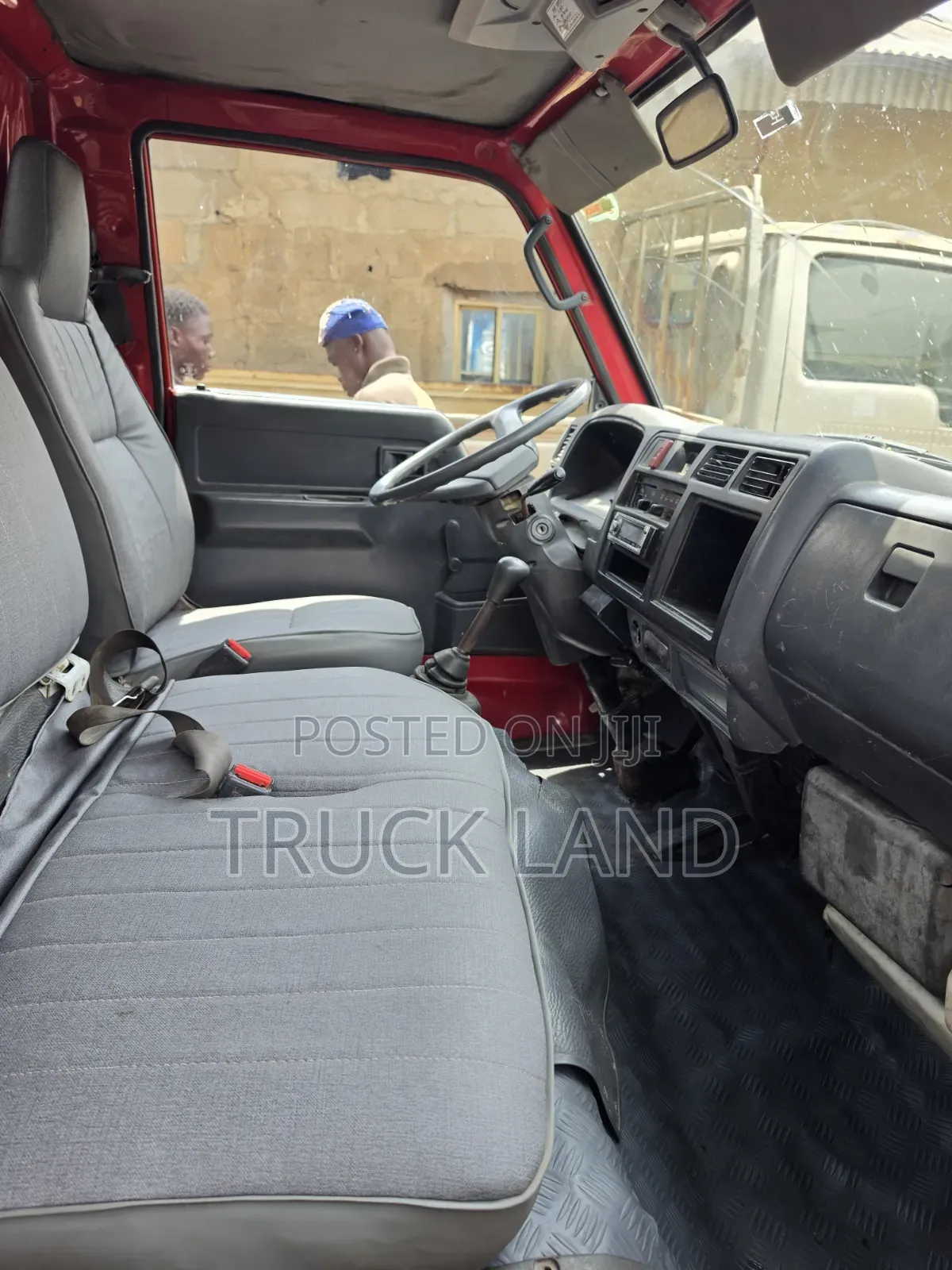 Toyota Dyna 150 Six Tyres 3.5Ton Capacity 2RZ Engine