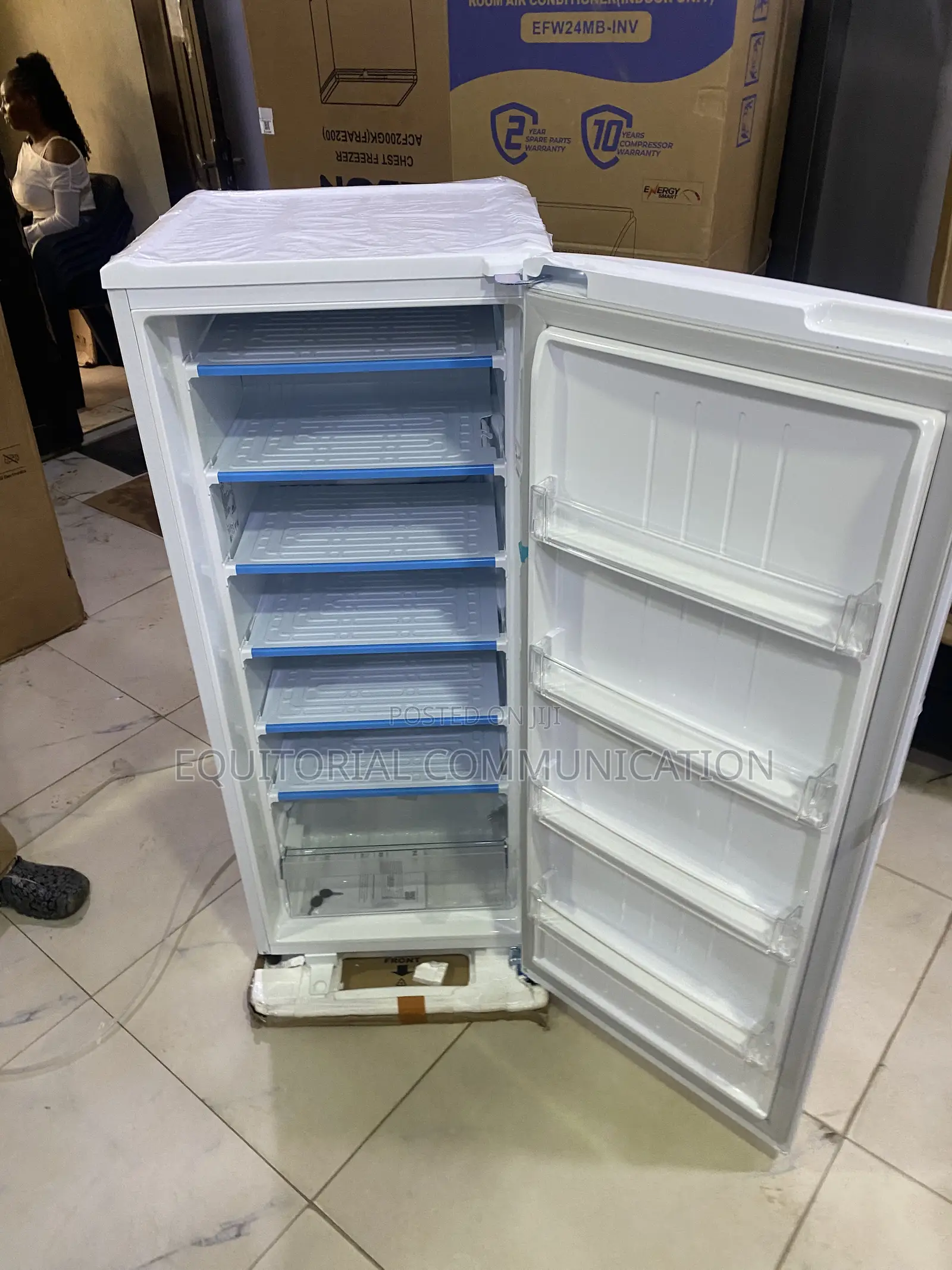 LG GN-304SQBR Upright Freezer for Frozen Goods 168L
