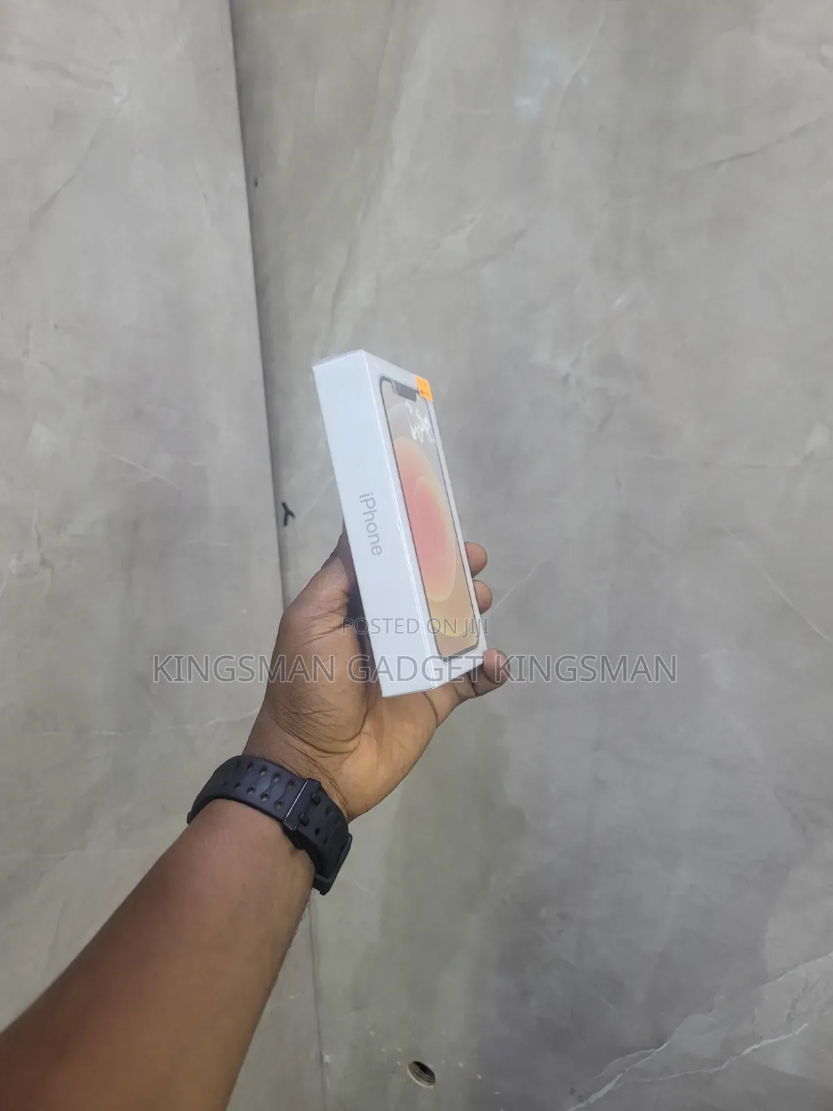 New Apple iPhone 12 128 GB White