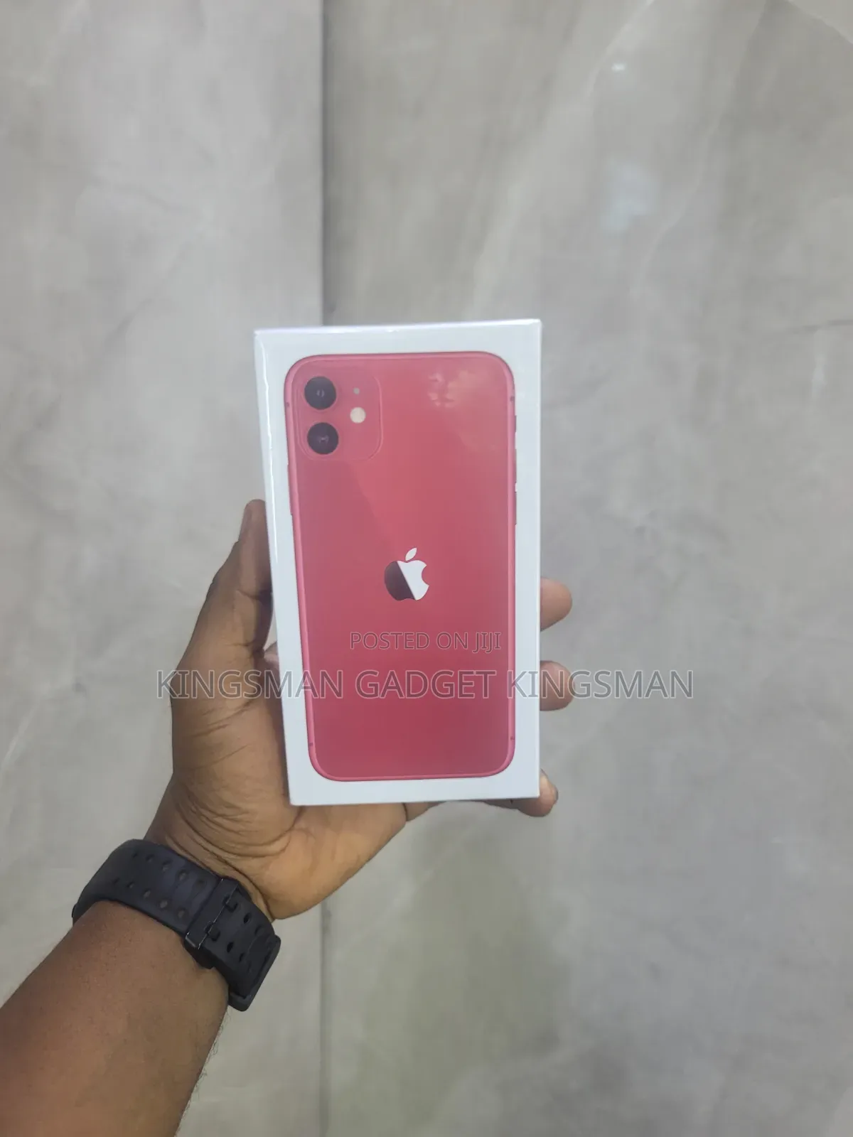 New Apple iPhone 11 128 GB Red