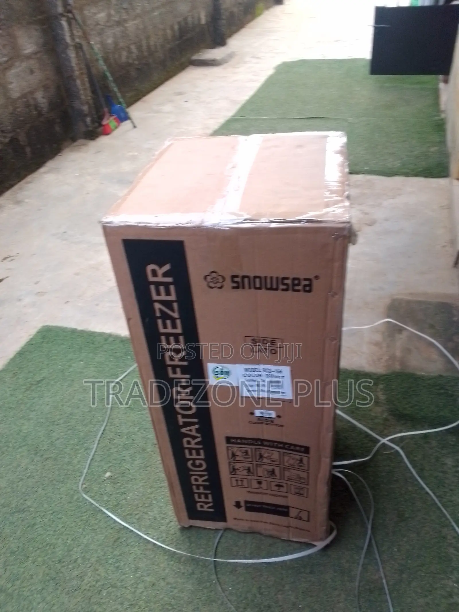 Snowsea 120L Fridge-Freezer at a Great Price
