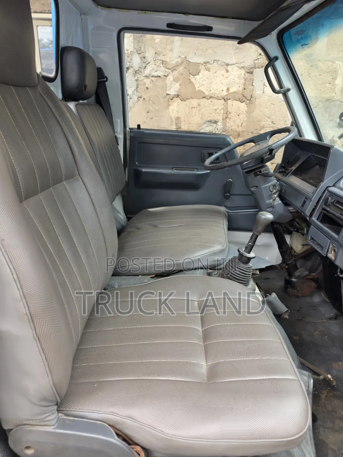 Toyota Dyna 150 Old Model 1998 Registered