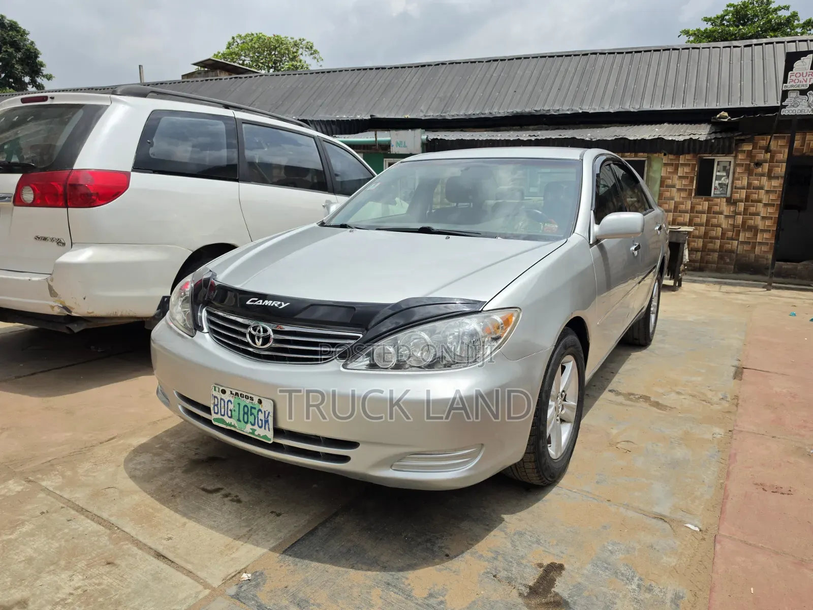 Toyota Camry 2.4 XLi 2005 Silver