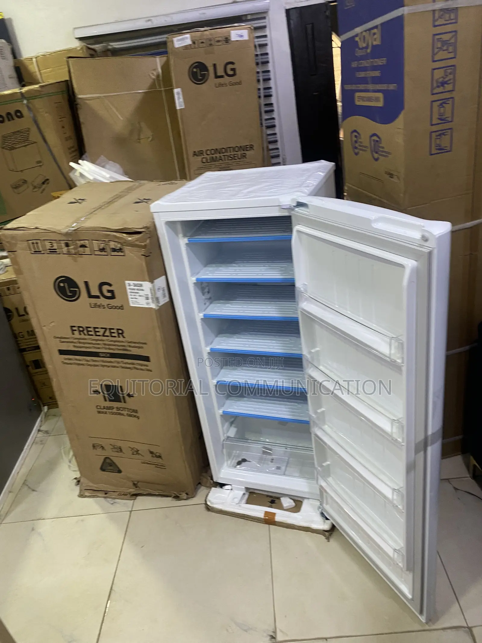 LG Upright Freezer GN-304SQBR for Everyday Convenience 168L