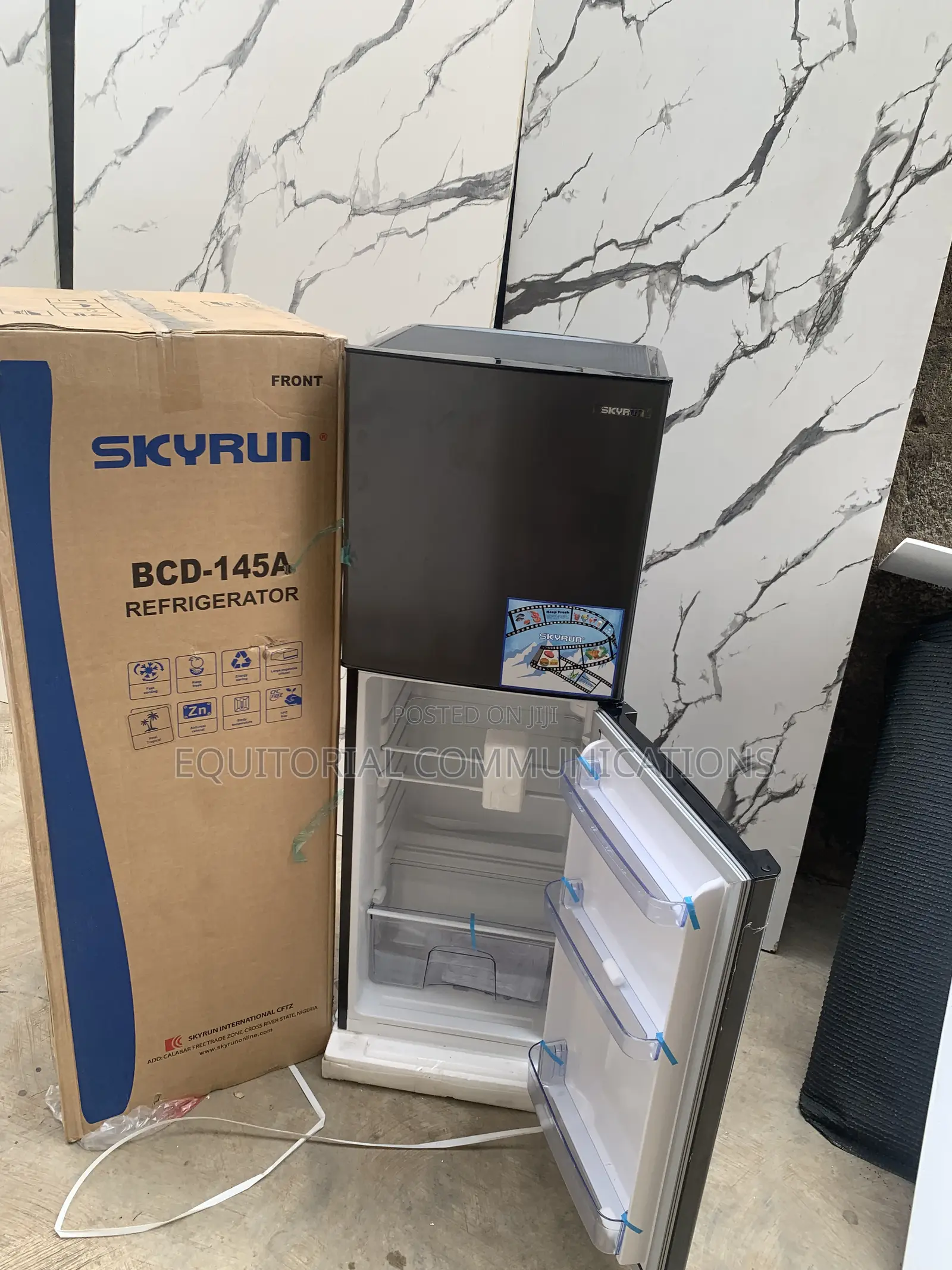Skyrun 145L Refrigerator for Storing Daily Food Essentials