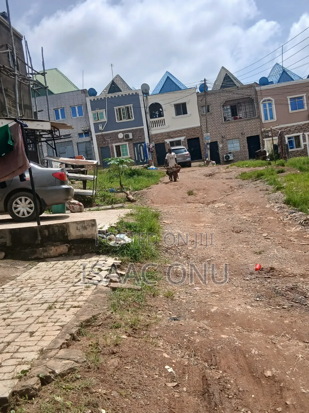 3bdrm Duplex in Apo Mechanic Estate for sale