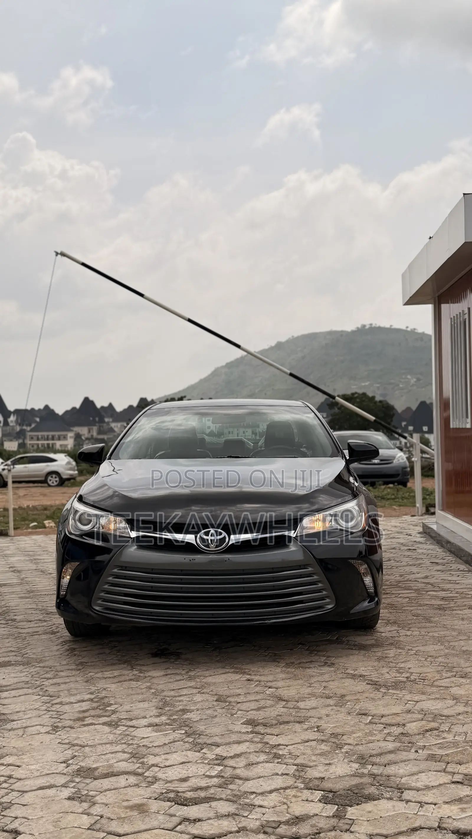 Toyota Camry LE 4dr Sedan (2.5L 4cyl 6A) 2016 Black
