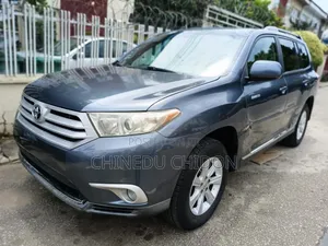Toyota Highlander 2012 Blue