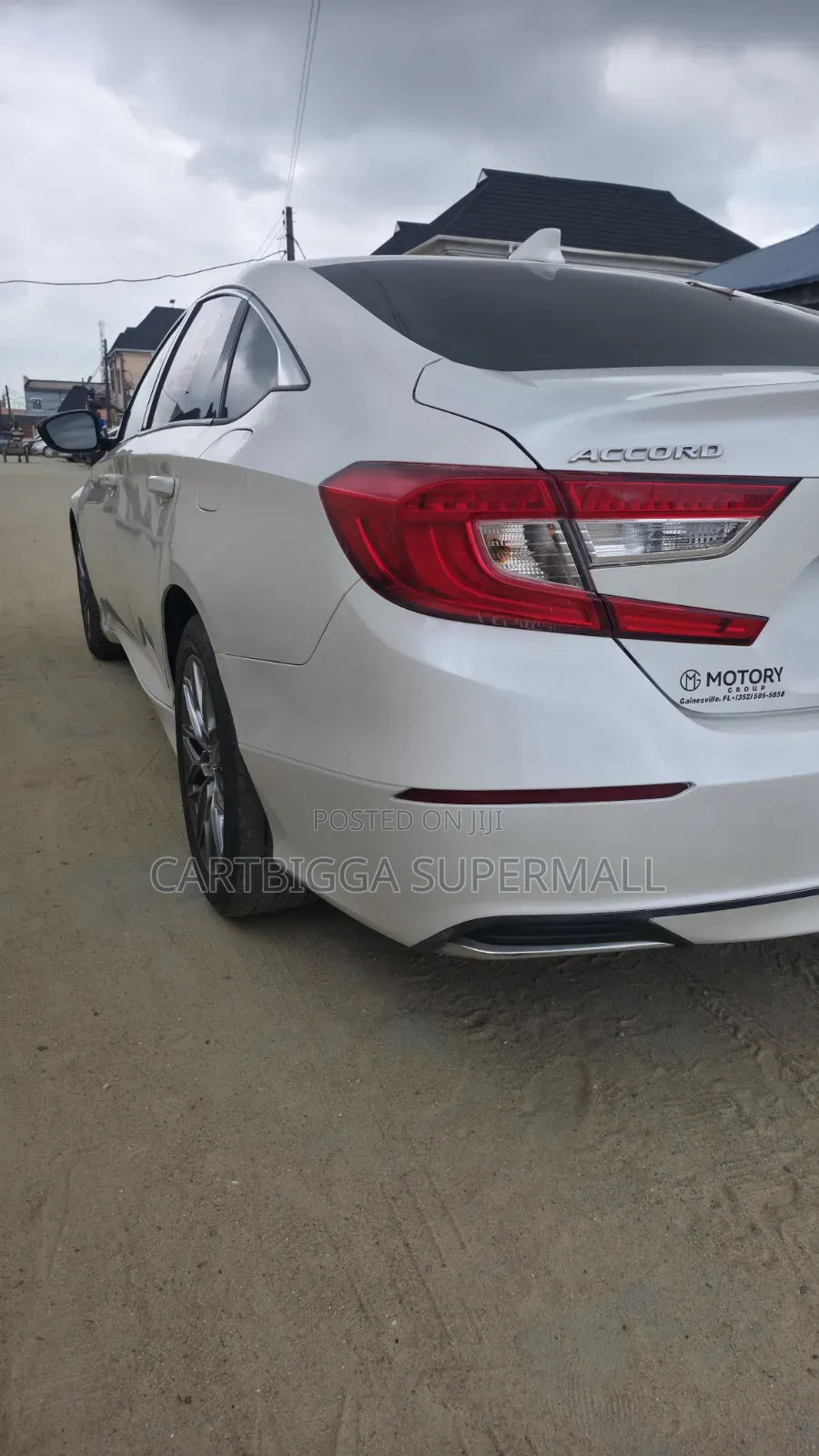 Honda Accord LX (1.5L 4cyl Turbo CVT) 2019 White