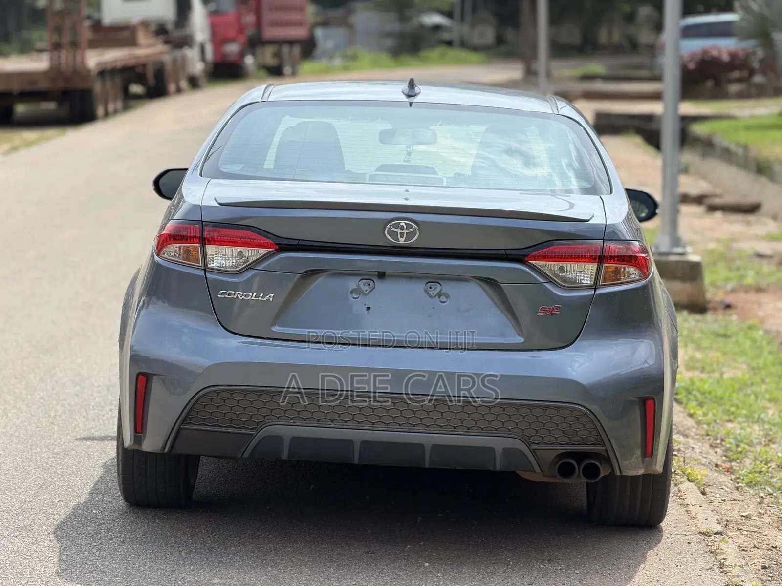 Toyota Corolla SE 2020 Blue