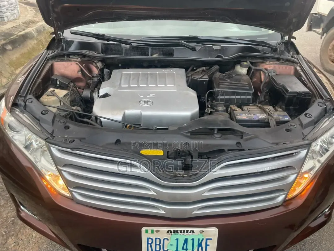 Toyota Venza 2010 Brown
