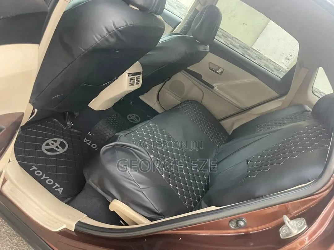 Toyota Venza 2010 Brown