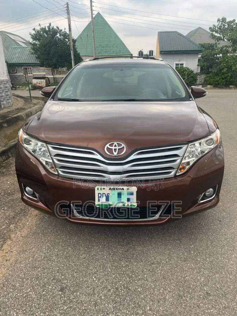 Toyota Venza 2010 Brown