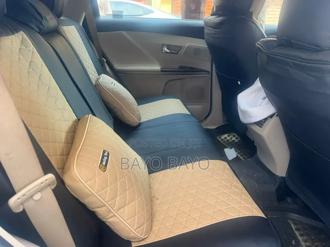 Toyota Venza V6 2011 Silver