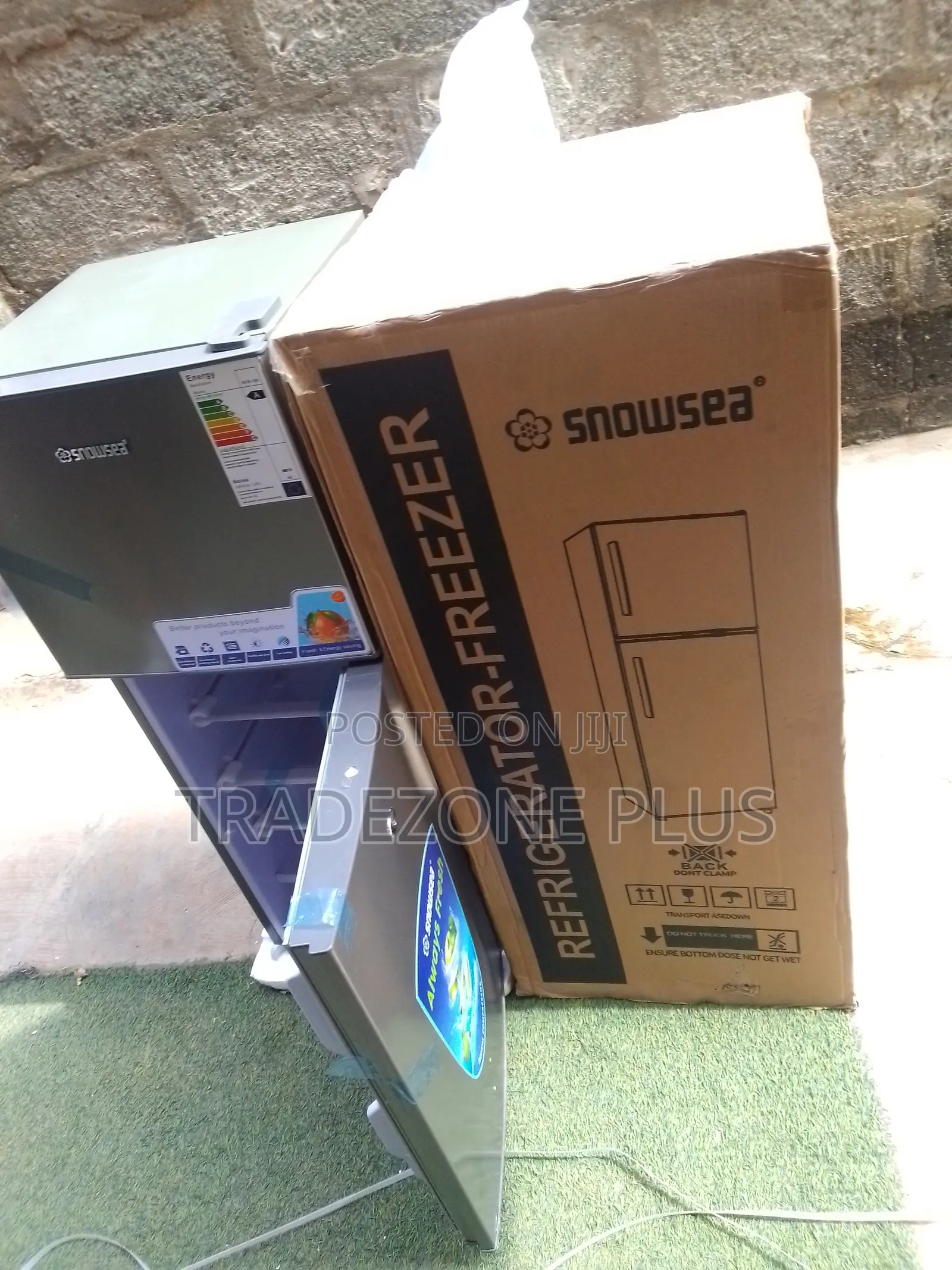 Organize Your Kitchen With Snowsea BCD-166 120L