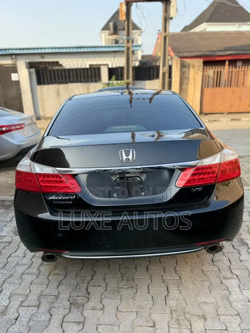 Honda Accord EX-L V-6 4dr Sedan w/Navigation (3.5L 6cyl 6A) 2014 Black