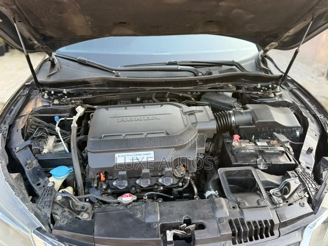 Honda Accord EX-L V-6 4dr Sedan w/Navigation (3.5L 6cyl 6A) 2014 Black